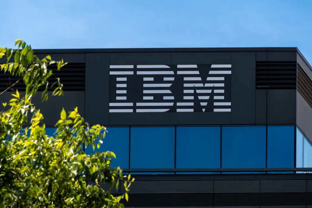 IBM предупреждава за критична уязвимост в API Connect